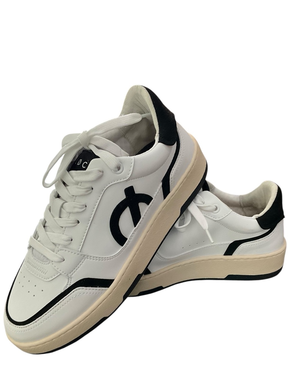 LOCI Women’s  Low-Top Sneakers EUR 38 US 7 NEW NIB